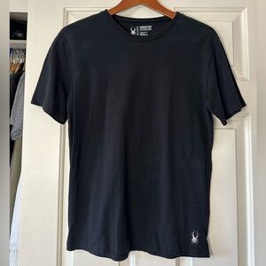 Black spider t shirt